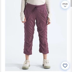 The North Face Cropped Drawstring Utility Pants - Plum